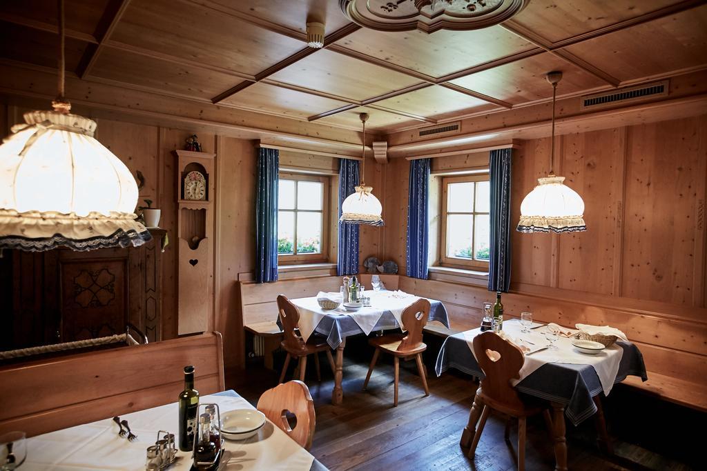 Berggasthof Trattes Olang Exterior foto